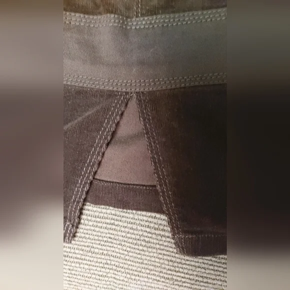 Brown Corduroy Knee Length Skirt Size 5/6 Classic Preppy Fall Tailored - Picture 10 of 10